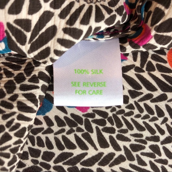 Lilly Pulitzer Short Sleeve Silk Blouse - Picture 5 of 8